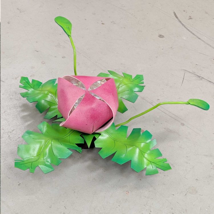 Pokédog Ivysaur Bulb Prop ( DIY Kit )